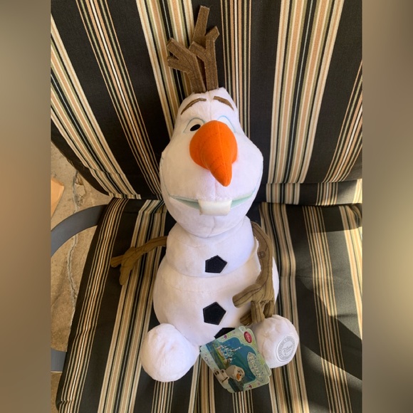 Disney Frozen Olaf Plush 14" Authentic Stuffed Plush Toy - Picture 1 of 4